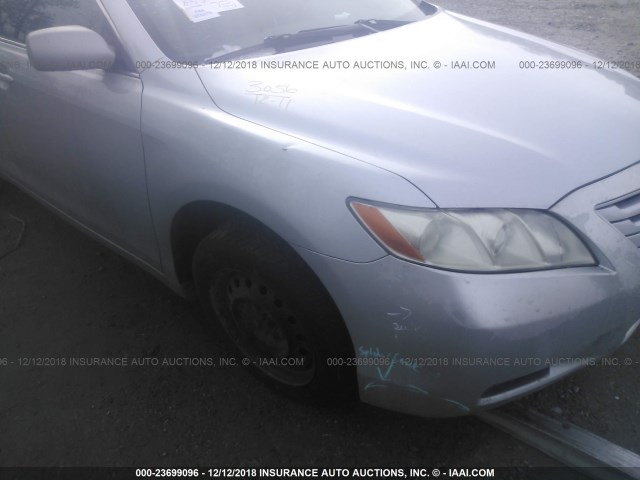 4T1BK46K57U525556 - 2007 TOYOTA CAMRY NEW GENERAT  SILVER photo 6