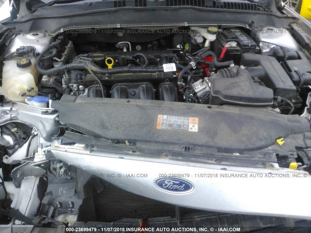 1FA6P0G71F5110226 - 2015 FORD FUSION S ვერცხლისფერი ფოტო 10