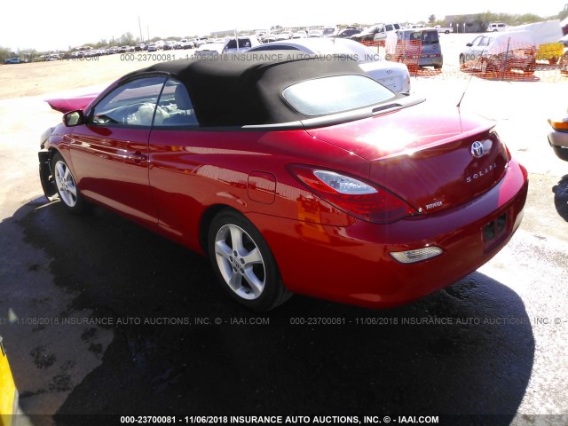 4T1FA38P97U114457 - 2007 TOYOTA CAMRY SOLARA SE/SLE RED photo 3