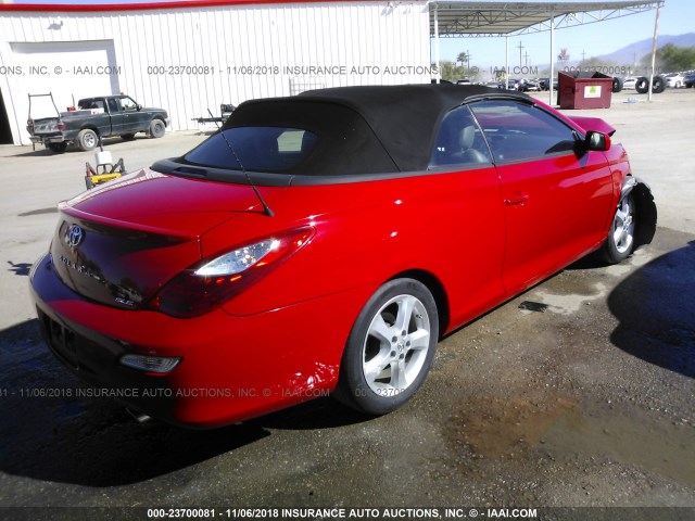 4T1FA38P97U114457 - 2007 TOYOTA CAMRY SOLARA SE/SLE RED photo 4