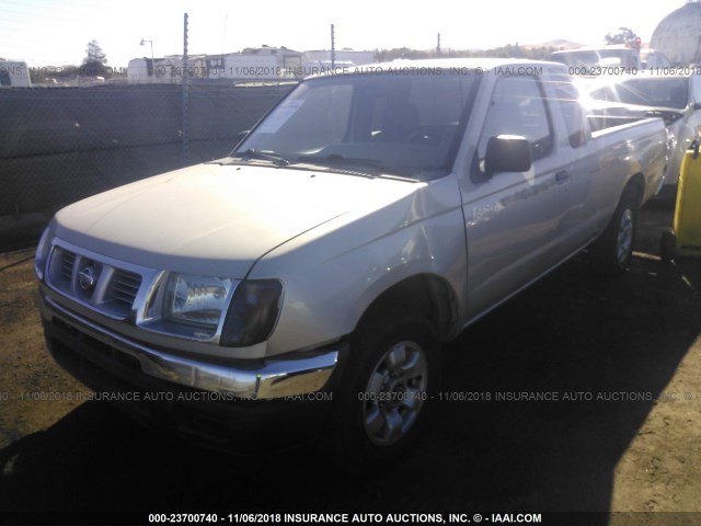 1N6DD26S6WC380153 - 1998 NISSAN FRONTIER KING CAB XE/KING CAB SE SILVER photo 2