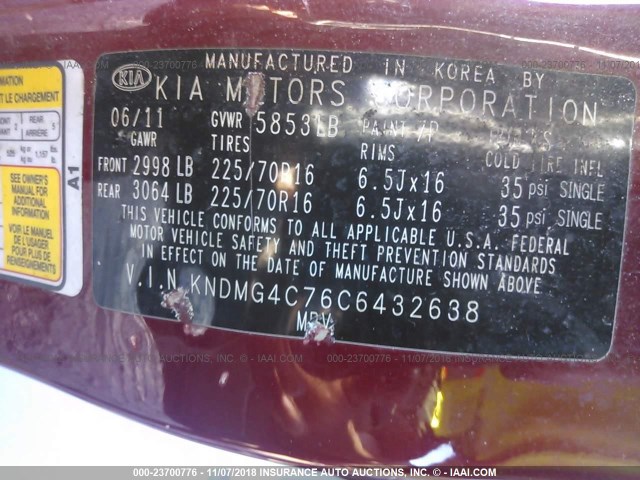 KNDMG4C76C6432638 - 2012 KIA SEDONA LX RED photo 9