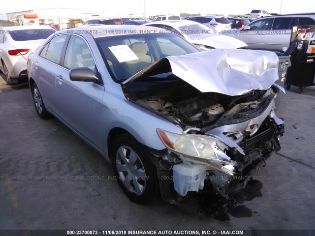 JTNBE46K093190285 - 2009 TOYOTA CAMRY SE/LE/XLE SILVER photo 1