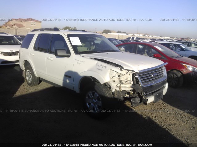 1FMEU63E68UA85365 - 2008 FORD EXPLORER XLT WHITE photo 1