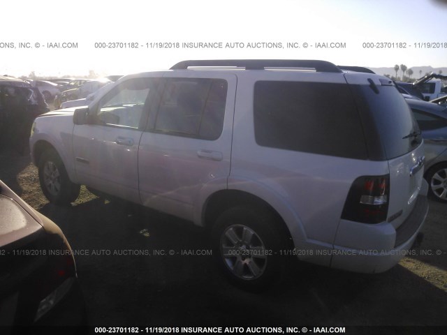 1FMEU63E68UA85365 - 2008 FORD EXPLORER XLT WHITE photo 3