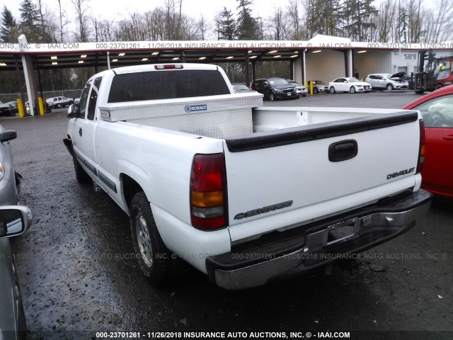 1GCEC19T61E308293 - 2001 CHEVROLET SILVERADO C1500 WHITE photo 3