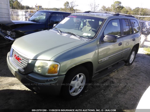 1GKDT13SX32129940 - 2003 GMC ENVOY GREEN photo 2