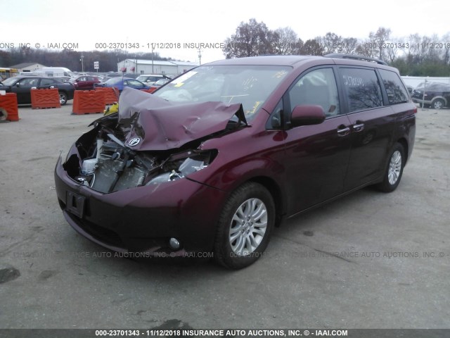 5TDYK3DC1DS400798 - 2013 TOYOTA SIENNA XLE/LIMITED BURGUNDY photo 2