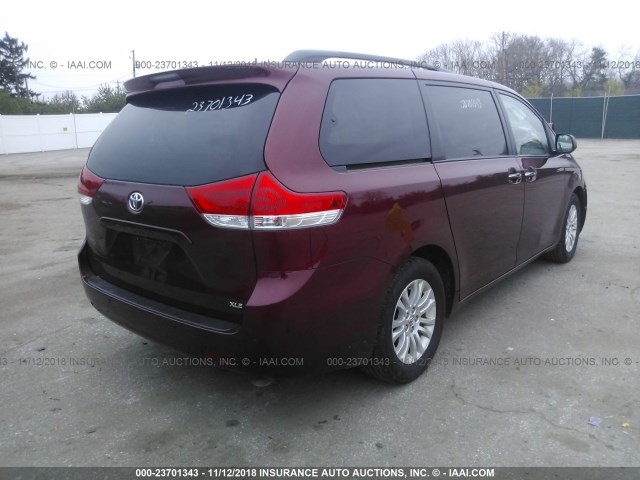 5TDYK3DC1DS400798 - 2013 TOYOTA SIENNA XLE/LIMITED BURGUNDY photo 4