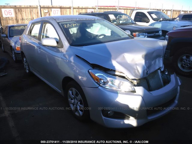 2T1LE4EE7CC021304 - 2012 TOYOTA COROLLA MATRIX S SILVER photo 1