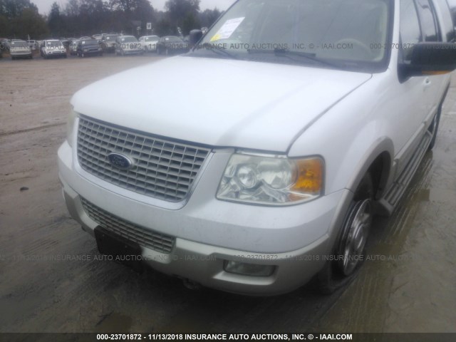 1FMPU18586LA05636 - 2006 FORD EXPEDITION EDDIE BAUER WHITE photo 6