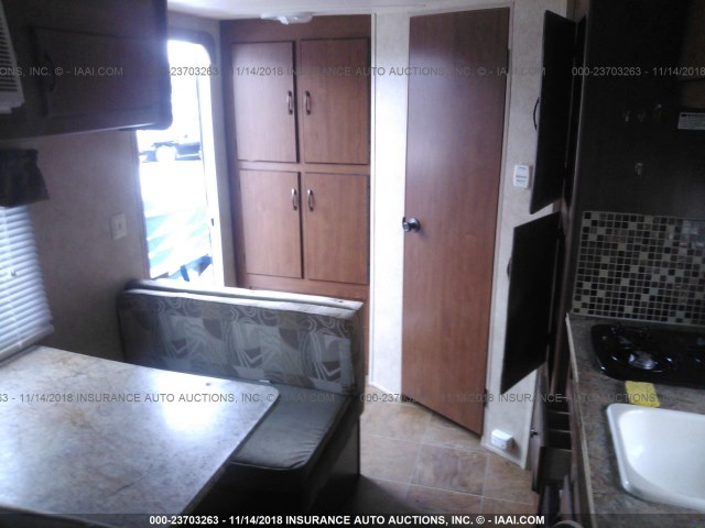 4X4TSMU17DR402319 - 2013 FOREST RIVER OTHER  白色 照片 8