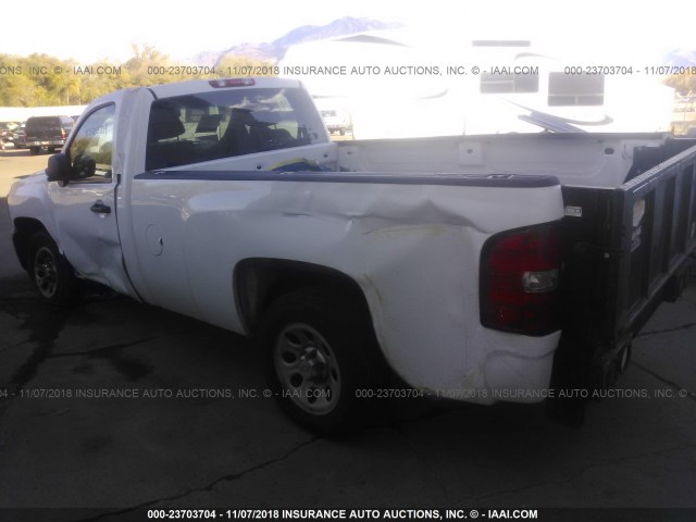 1GCNCPEX1CZ115721 - 2012 CHEVROLET SILVERADO C1500 WHITE photo 3