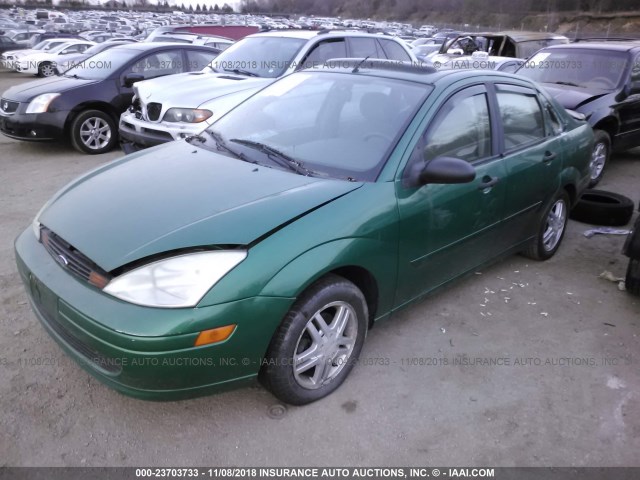 1FAFP34P82W222614 - 2002 FORD FOCUS SE/SE COMFORT GREEN photo 2