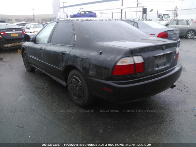 1HGCD5623TA087240 - 1996 HONDA ACCORD DX BLACK photo 3