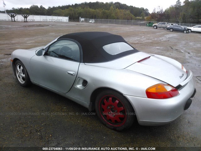 WP0CA2989XU623098 - 1999 PORSCHE BOXSTER SILVER photo 3