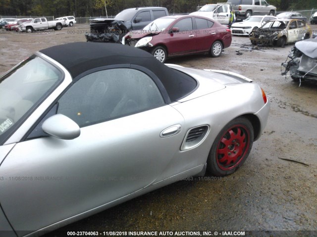 WP0CA2989XU623098 - 1999 PORSCHE BOXSTER SILVER photo 6