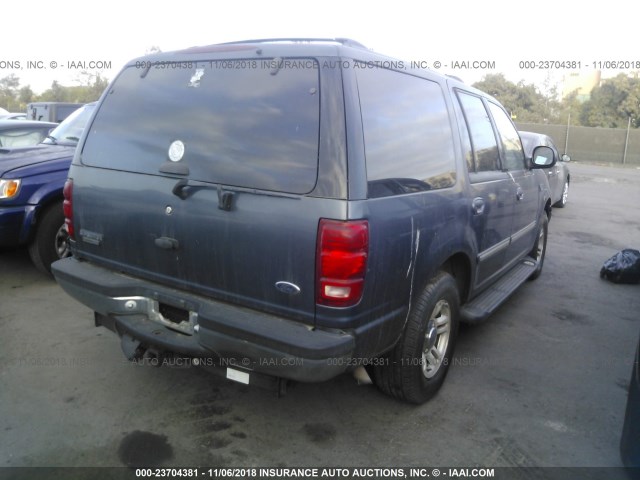 1FMRU1568YLB80722 - 2000 FORD EXPEDITION XLT BLUE photo 4