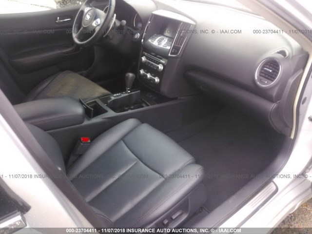 1N4AA5APXCC838846 - 2012 NISSAN MAXIMA S/SV SILVER photo 5