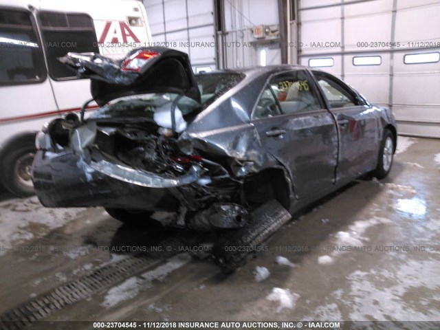 4T4BF3EK7BR100094 - 2011 TOYOTA CAMRY SE/LE/XLE SILVER photo 4