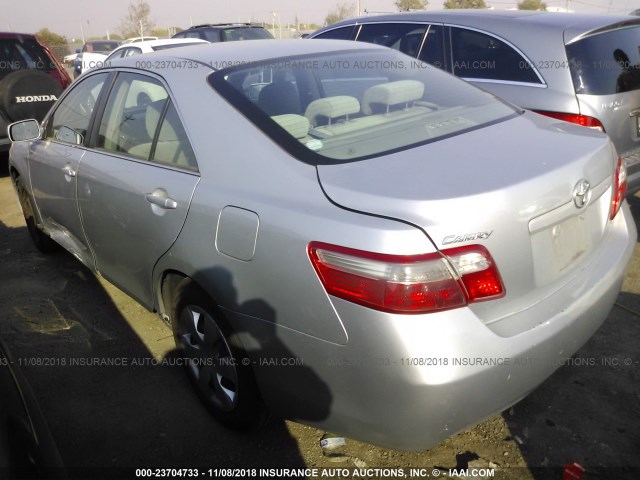 4T1BE46K47U155918 - 2007 TOYOTA CAMRY NEW GENERAT CE/LE/XLE/SE SILVER photo 3