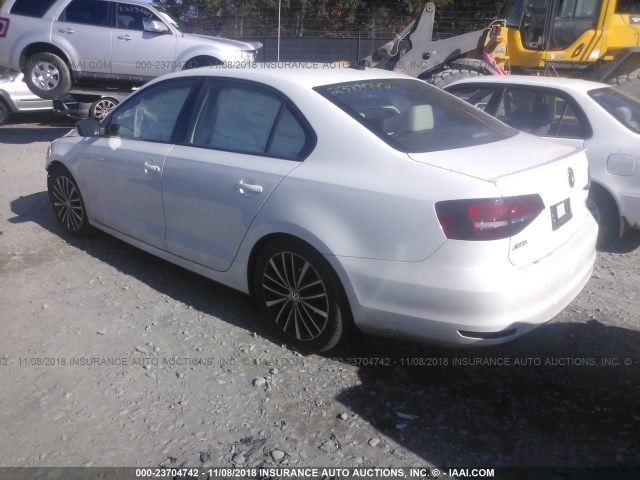 3VWD17AJ6GM342930 - 2016 VOLKSWAGEN JETTA SPORT WHITE photo 3