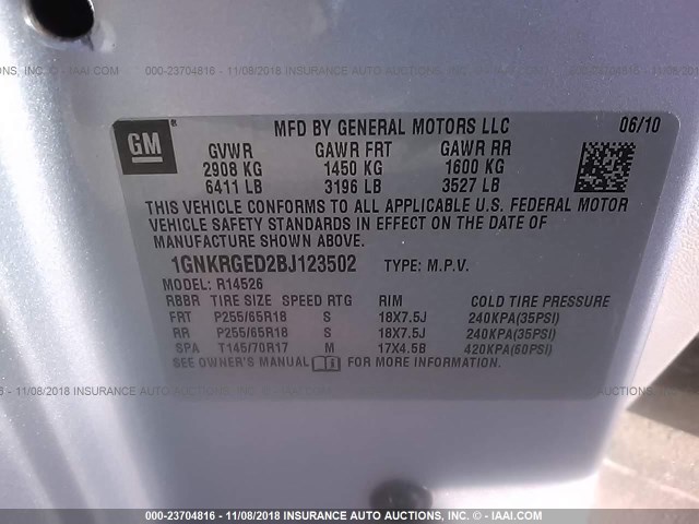 1GNKRGED2BJ123502 - 2011 CHEVROLET TRAVERSE LT SILVER photo 9