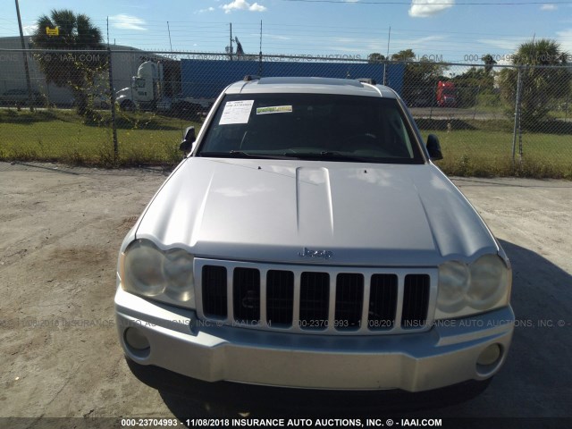1J4GS48KX5C655983 - 2005 JEEP GRAND CHEROKEE LAREDO/COLUMBIA/FREEDOM 银色 照片 6