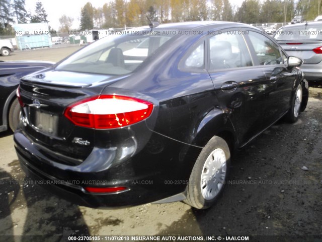 3FADP4BE2FM216800 - 2015 FORD FIESTA SE BLACK photo 4