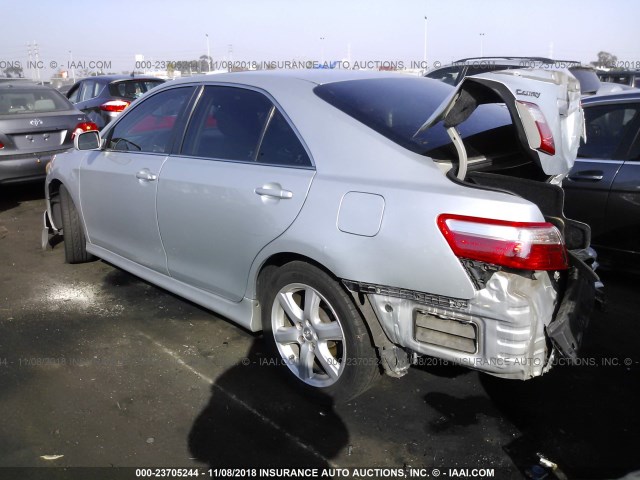 4T1BE46K57U029454 - 2007 TOYOTA CAMRY NEW GENERAT CE/LE/XLE/SE SILVER photo 3