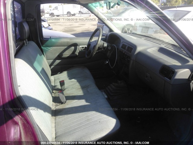 1N6SD11S7SC455347 - 1995 NISSAN TRUCK E/XE RED photo 5
