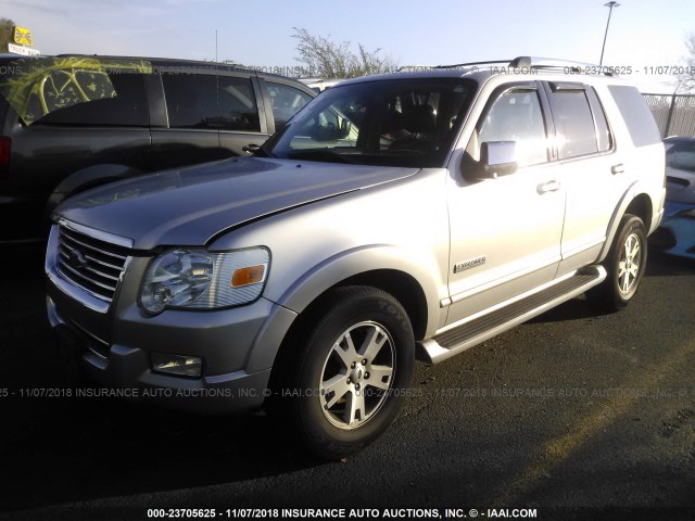 1FMEU75856ZA01887 - 2006 FORD EXPLORER LIMITED SILVER photo 2