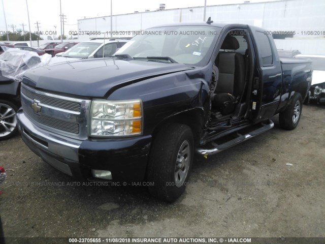 1GCEC19C59Z283973 - 2009 CHEVROLET SILVERADO C1500 BLUE photo 2