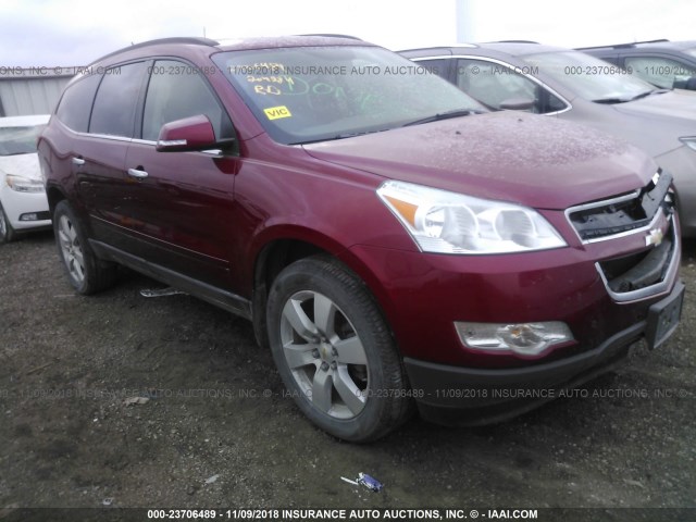 1GNKRGED9CJ298606 - 2012 CHEVROLET TRAVERSE LT RED photo 1