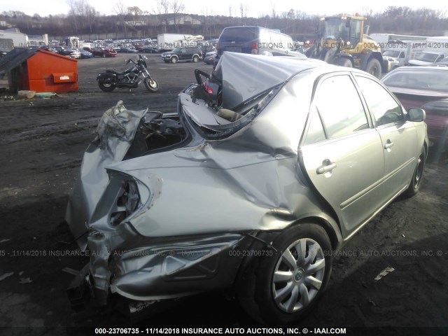 4T1BE32K65U601872 - 2005 TOYOTA CAMRY LE/XLE/SE SILVER photo 4
