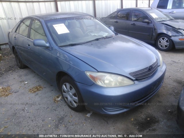 4T1BE32K92U624798 - 2002 TOYOTA CAMRY LE/XLE/SE BLUE photo 1