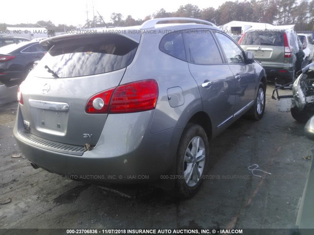 JN8AS5MT0DW014715 - 2013 NISSAN ROGUE S/SV GRAY photo 4