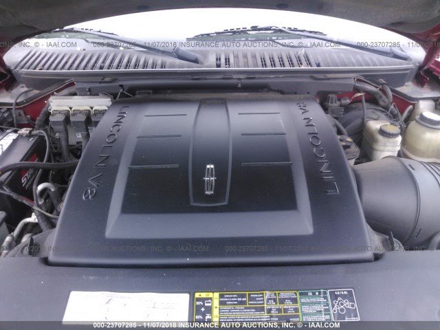 5LMFU28565LJ02752 - 2005 LINCOLN NAVIGATOR MAROON photo 10