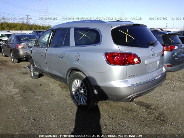 5GAKVBED3BJ273613 - 2011 BUICK ENCLAVE CXL SILVER photo 3