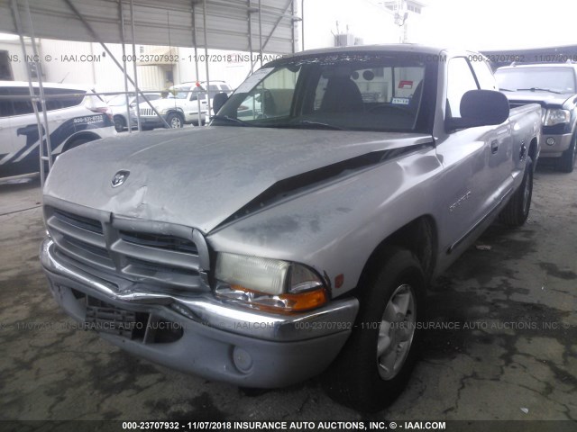 1B7GL23X4VS155155 - 1997 DODGE DAKOTA SILVER photo 2