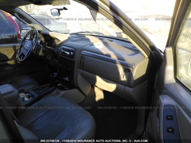 1J4GX48N24C404076 - 2004 JEEP GRAND CHEROKEE LAREDO/COLUMBIA/FREEDOM 深棕色 照片 5