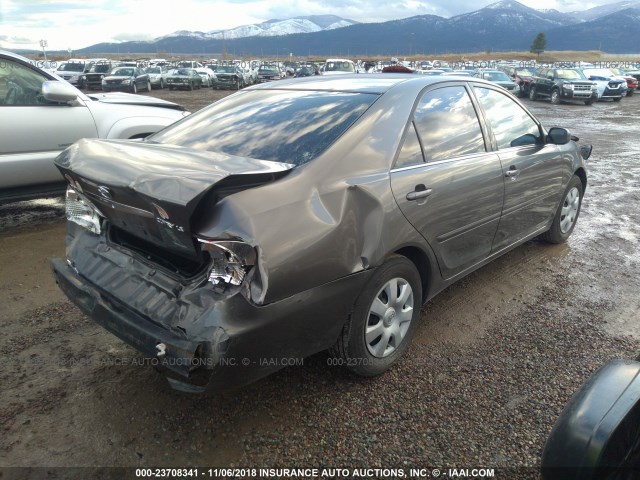 JTDBE32K240256835 - 2004 TOYOTA CAMRY LE/XLE Сұр фото 4