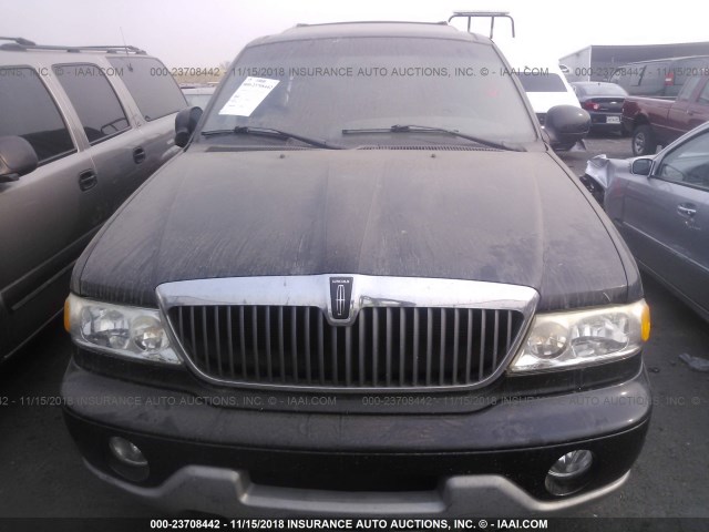 5LMFU28R32LJ05798 - 2002 LINCOLN NAVIGATOR შავი ფოტო 6