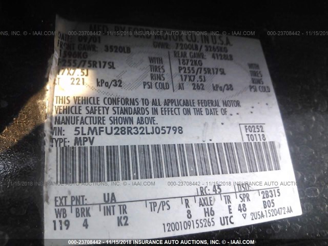 5LMFU28R32LJ05798 - 2002 LINCOLN NAVIGATOR შავი ფოტო 9