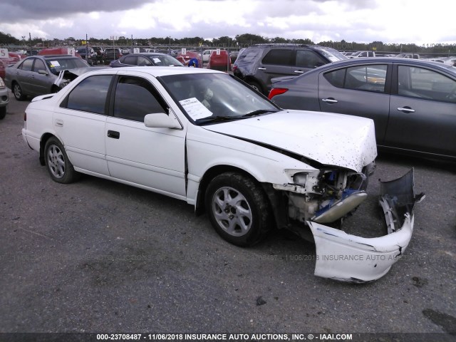 4T1BG22K3YU755822 - 2000 TOYOTA CAMRY CE/LE/XLE WHITE photo 1