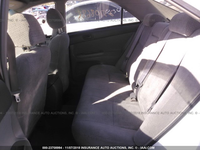 4T1BE32K22U062162 - 2002 TOYOTA CAMRY LE/XLE/SE WHITE photo 8