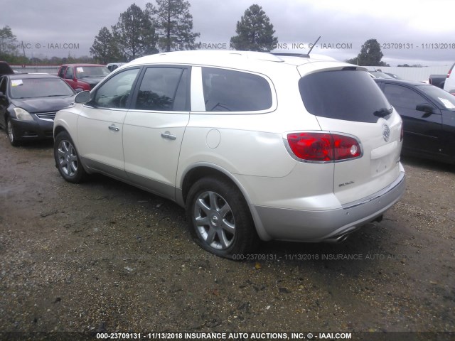 5GALRBED5AJ108623 - 2010 BUICK ENCLAVE CXL WHITE photo 3