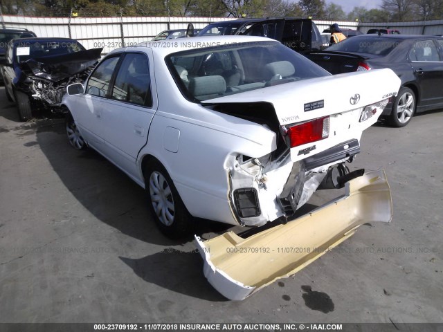 JT2BG22K010534849 - 2001 TOYOTA CAMRY CE/LE/XLE WHITE photo 3