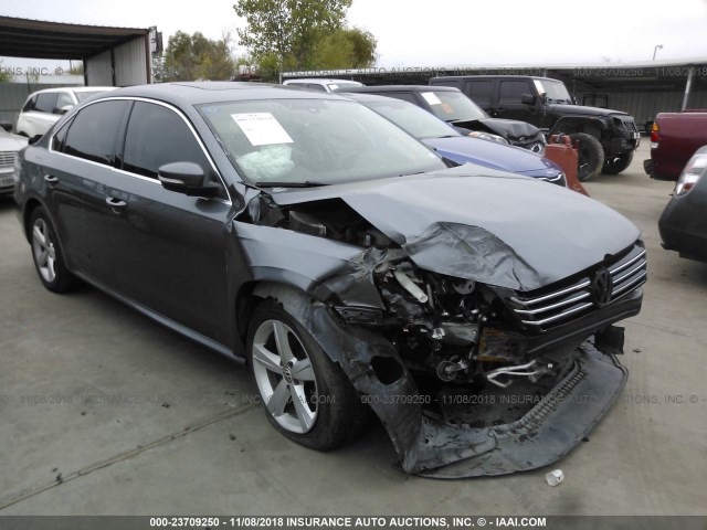 1VWBH7A34DC052803 - 2013 VOLKSWAGEN PASSAT SE GRAY photo 1