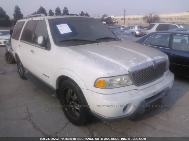 5LMEU27A5YLJ38284 - 2000 LINCOLN NAVIGATOR 白色 照片 1